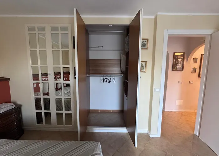 Cas'ale Ai Castelli Romani Монте-Компатри